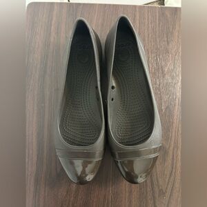 Crocs Gianna Alice Chocolate
brown Flats